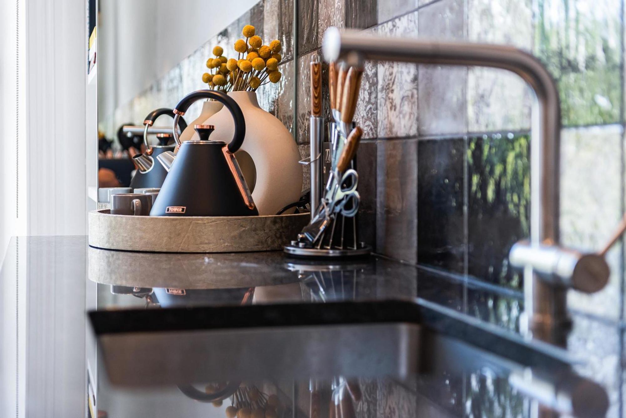 Appartamento Lady On The Lane- 2 Bed Primrose Hill Londra Esterno foto